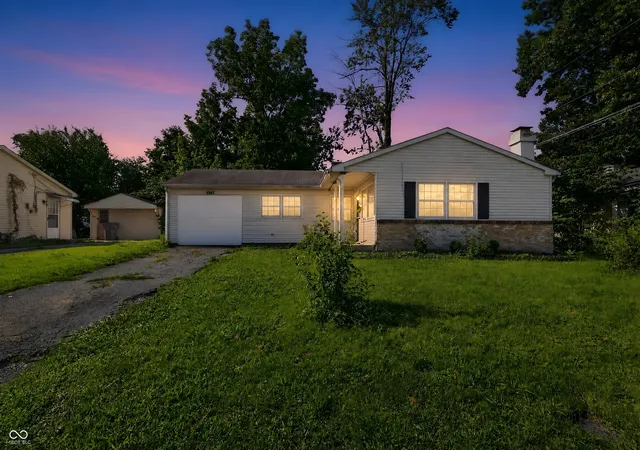1st image of 7911 E 33rd St, Indianapolis, IN 46226 | MLS# 22114579