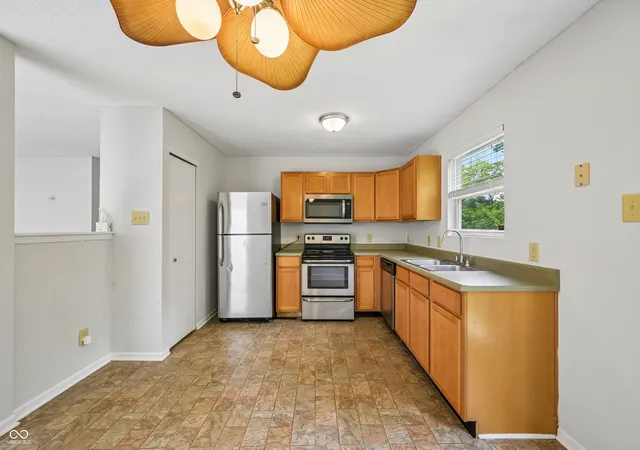 Photo 2 of Single family home for sale at 11355 Congaree Way, Indianapolis, IN 46235 | MLS# 22114609 | Listing updated on 2026-10-01