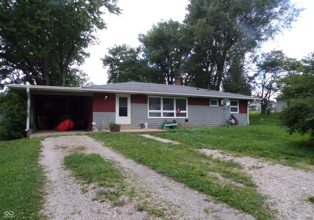 1st image of 206 N Hobson St, Hillsboro, IN 47949 | MLS# 22114612