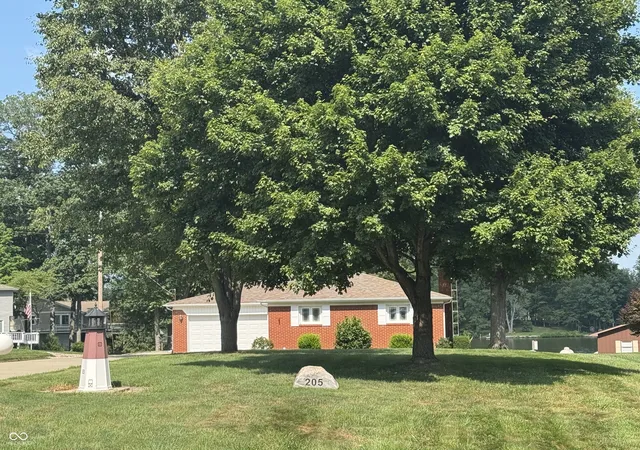 1st image of 205 W Oneida Trl, Greensburg, IN 47240 | MLS# 22114615