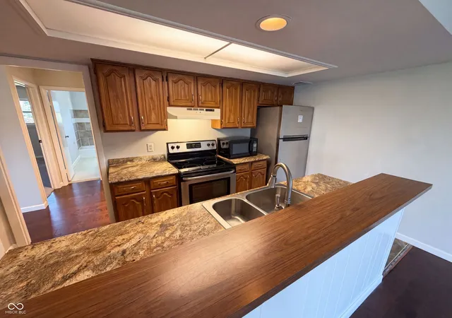 Photo 2 of Condo for sale at 3135 E 52nd Street #UNIT E, Indianapolis, IN 46205 | MLS# 22114616 | Listing updated on 2026-09-18