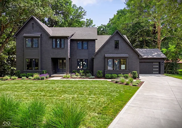 1st image of 1945 Northwood Dr, Indianapolis, IN 46240 | MLS# 22114618