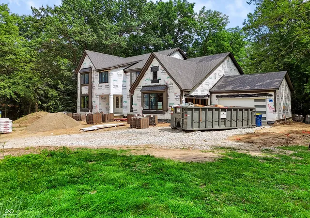 Photo 3 of Mansion for sale at 1945 Northwood Dr, Indianapolis, IN 46240 | MLS# 22114618 | Listing updated on 2026-07-22