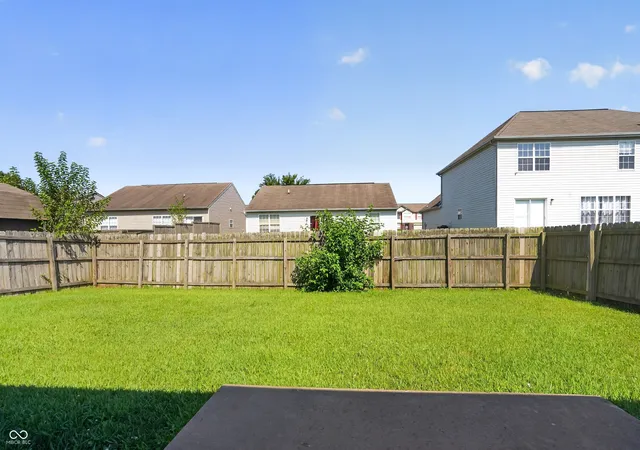 Photo 2 of Single family home for sale at 2611 Lullwater Ln, Indianapolis, IN 46229 | MLS# 22114619 | Listing updated on 2026-08-05