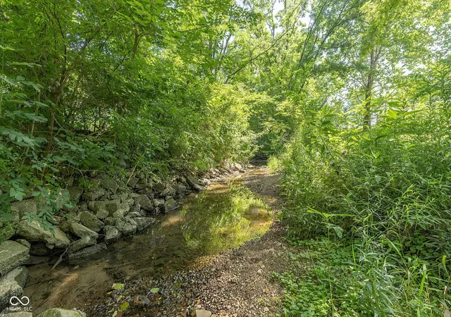 2nd image of 647 N 100 W, Franklin, IN 46131 | MLS# 22114628