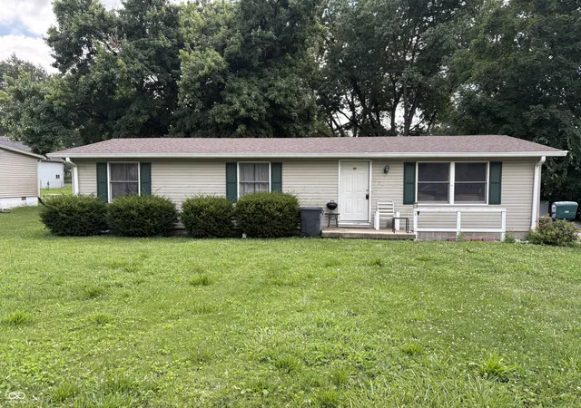 1st image of 136 W Berry St, Greencastle, IN 46135 | MLS# 22114671