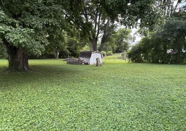 4th image of 136 W Berry St, Greencastle, IN 46135 | MLS# 22114671