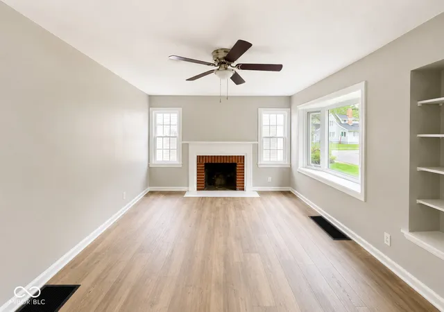 Photo 3 of Sale Pending at 1409 Dewey St, Anderson, IN 46016 | MLS# 22114696 | Listing updated on 2026-09-09