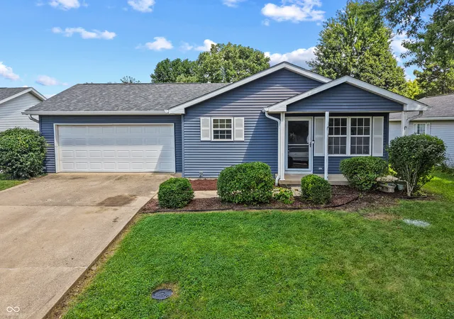 Photo 3 of Single family home for sale at 73 Queenswood Ct, Greencastle, IN 46135 | MLS# 22114703 | Listing updated on 2026-09-25