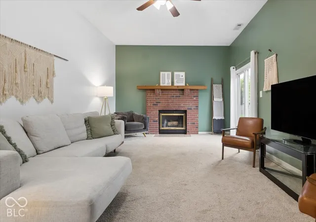 Photo 4 of Single family home for sale at 12160 Pebblebrooke Ct, Indianapolis, IN 46236 | MLS# 22114707 | Listing updated on 2026-10-06