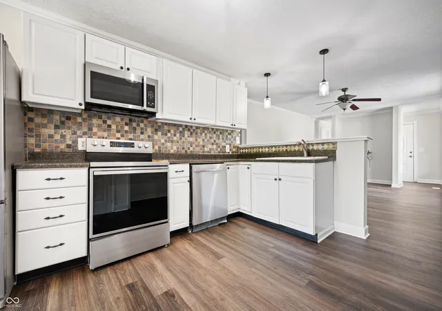2nd image of 353 Trinton Cir, Bedford, IN 47421 | MLS# 22114719