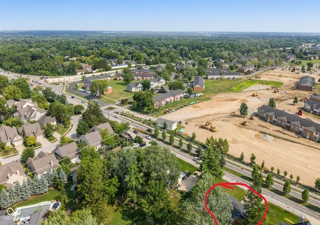 Photo 4 of Single family home for sale at 760 E City Ctr Dr, Carmel, IN 46032 | MLS# 22114722 | Listing updated on 2026-08-14