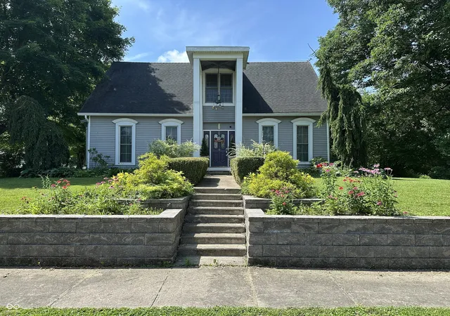 1st image of 227 W Main St, Ladoga, IN 47954 | MLS# 22114724