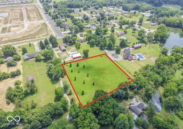 Photo 3 of Sale Pending at 00 E County Rd 100 N, Avon, IN 46123 | MLS# 22114725 | Listing updated on 2026-09-23
