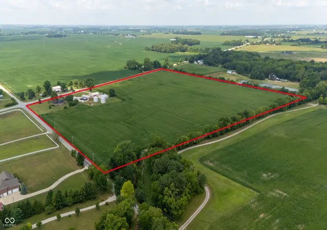Photo 1 of Land for sale at 1041 N Us Hwy 421, Whitestown, IN 46075 | MLS# 22114726 | Listing updated on 2026-10-07