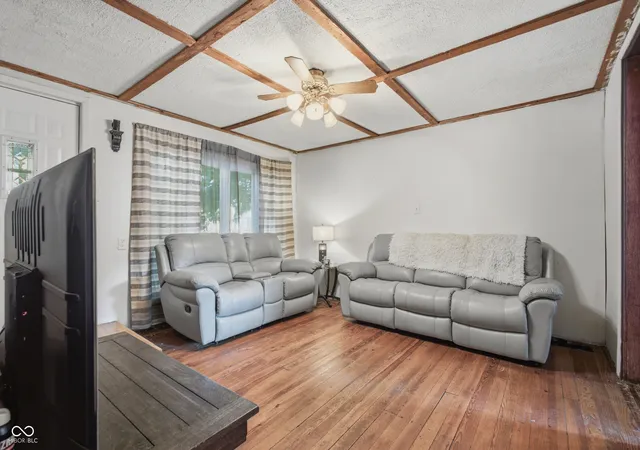 Photo 3 of Sale Pending at 3422 W County Rd 1025 N, Brazil, IN 47834 | MLS# 22114733 | Listing updated on 2026-09-12