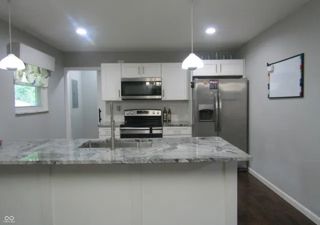 Photo 4 of Single family home for sale at 48 Knoll Crst Ct, West Lafayette, IN 47906 | MLS# 22114737 | Listing updated on 2026-08-28