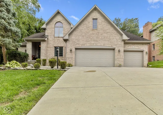 1st image of 1835 Rooses Ln, Indianapolis, IN 46217 | MLS# 22114786