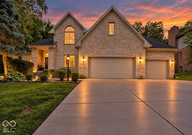Single family home for sale at 1835 Rooses Ln, Indianapolis, IN 46217 | MLS# 22114786
