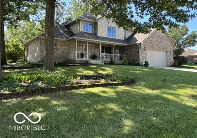 Photo 2 of Single family home for sale at 131 Wagon Trl, Mooresville, IN 46158 | MLS# 22114798 | Listing updated on 2026-10-01