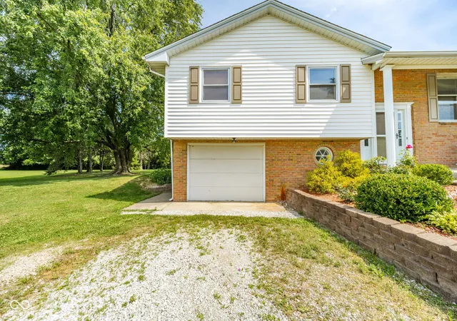 2nd image of 548 E State Road 28, Alexandria, IN 46001 | MLS# 22114820