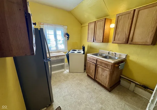 5th image of 109 W Liberty St, Greencastle, IN 46135 | MLS# 22114841