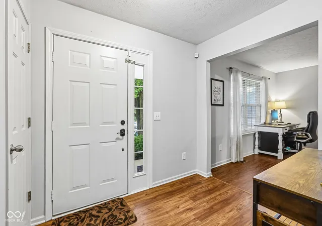 Photo 3 of Single family home for sale at 7194 Rodney Pl, Noblesville, IN 46062 | MLS# 22114883 | Listing updated on 2026-09-23