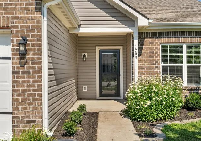 3rd image of 1703 Danielle Rd, Lebanon, IN 46052 | MLS# 22114903