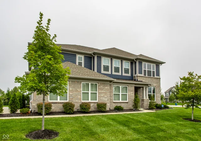 2nd image of 15692 Wellsprings Pl, Fishers, IN 46037 | MLS# 22114904