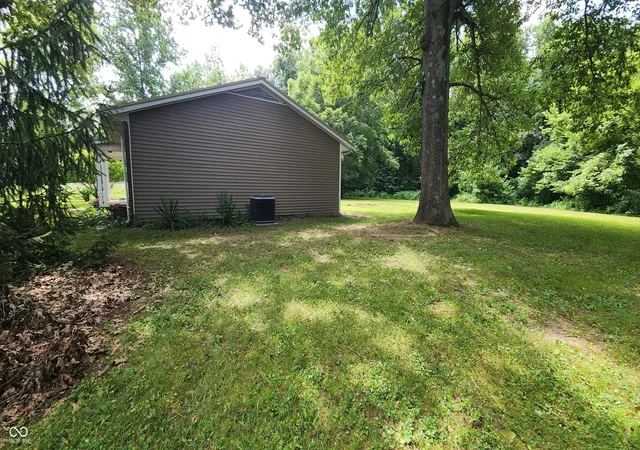 5th image of 1577 W State Road 32, Veedersburg, IN 47987 | MLS# 22114909