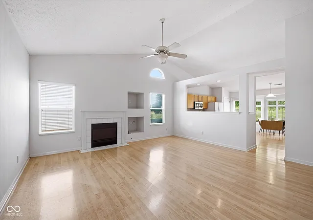 3rd image of 12051 Driftstone Dr, Fishers, IN 46037 | MLS# 22114927