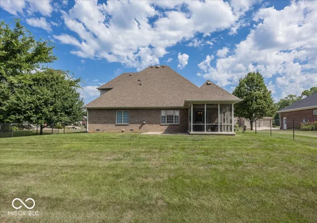 30th image of 7082 Bitternut Ln, Plainfield, IN 46168 | MLS# 22114967