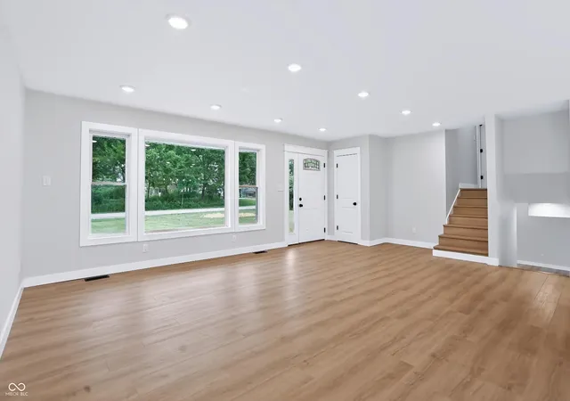 Photo 4 of Single family home for sale at 620 N Staats Dr, Bloomington, IN 47408 | MLS# 22114978 | Listing updated on 2026-07-31