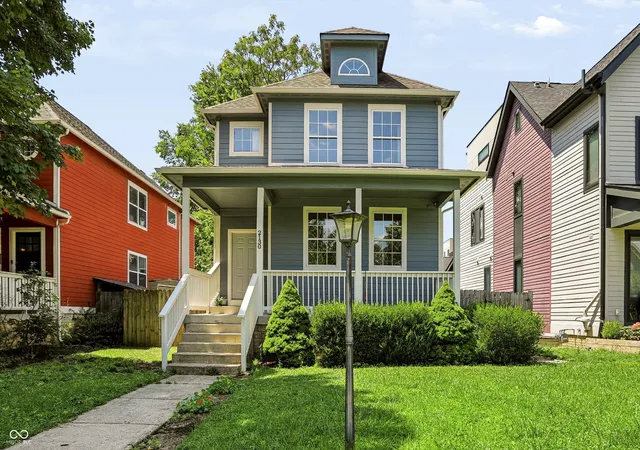 1st image of 2130 N Park Ave, Indianapolis, IN 46202 | MLS# 22114998