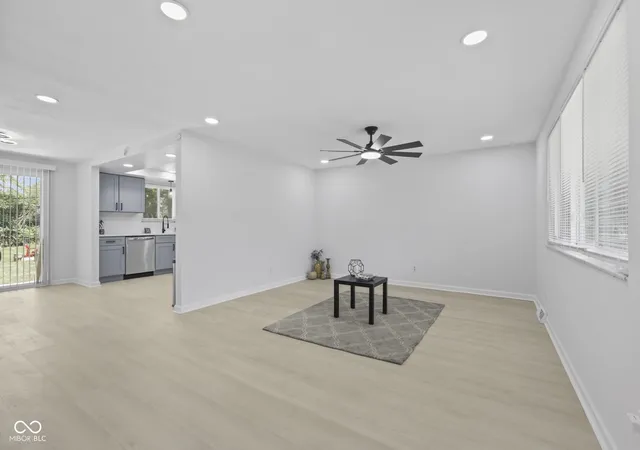 Photo 4 of Single family home for sale at 1225 Hathaway Dr, Indianapolis, IN 46229 | MLS# 22115010 | Listing updated on 2026-09-22