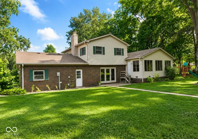 2nd image of 1185 W Country Club Rd, Crawfordsville, IN 47933 | MLS# 22115015
