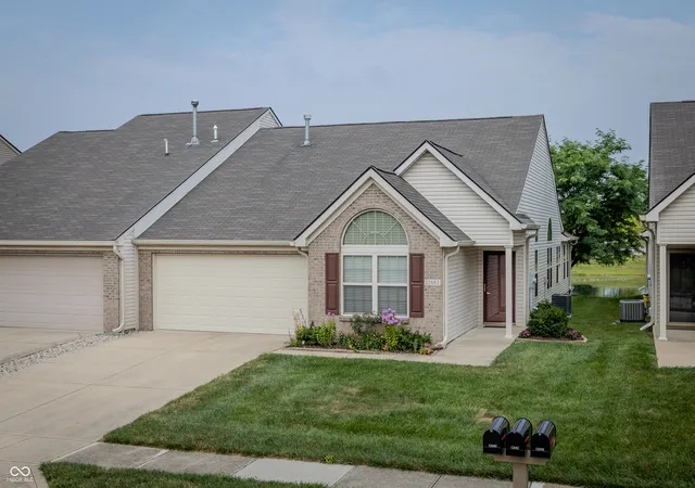 2nd image of 12682 Whisper Wy, Fishers, IN 46037 | MLS# 22115037