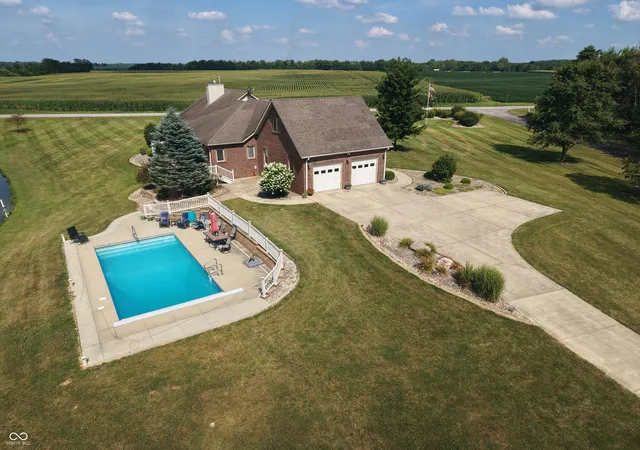 3rd image of 1477 S County Road 60 E, Greensburg, IN 47240 | MLS# 22115063