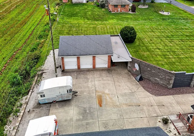 42nd image of 7420 W Sacramento Dr, Greenfield, IN 46140 | MLS# 22115082