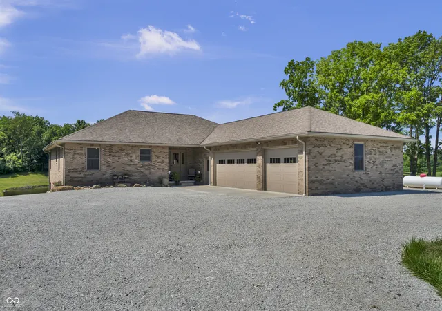 3rd image of 4077 S County Road 850 W, Greensburg, IN 47240 | MLS# 22115110
