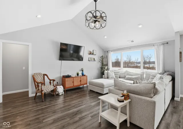 Photo 4 of Single family home for sale at 1910 Portland Cvs, Huntertown, IN 46748 | MLS# 22115122 | Listing updated on 2026-09-29