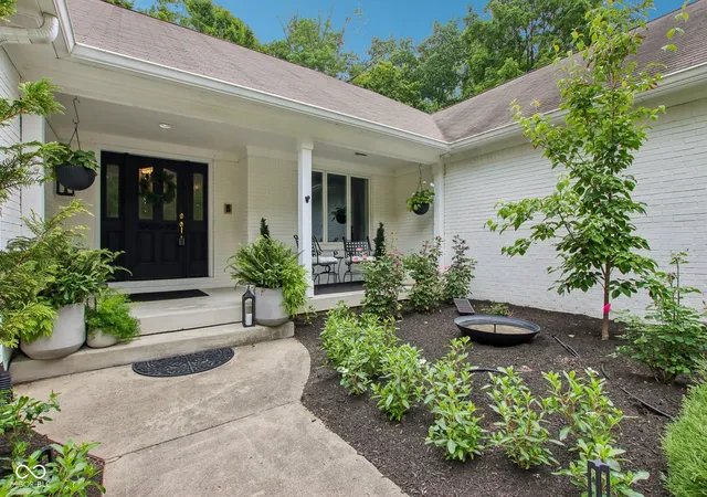Photo 2 of Single family home for sale at 7655 Randue Ct, Indianapolis, IN 46278 | MLS# 22115136 | Listing updated on 2026-09-23