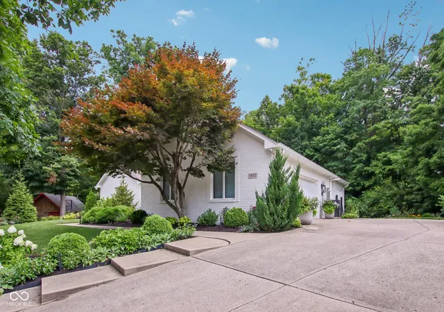 Photo 4 of Single family home for sale at 7655 Randue Ct, Indianapolis, IN 46278 | MLS# 22115136 | Listing updated on 2026-09-23