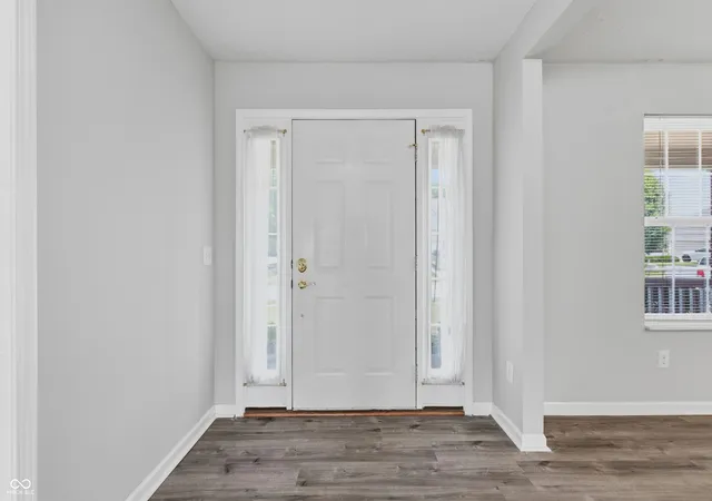Photo 3 of Sale Pending at 8931 Nest Way, Indianapolis, IN 46231 | MLS# 22115151 | Listing updated on 2026-09-23