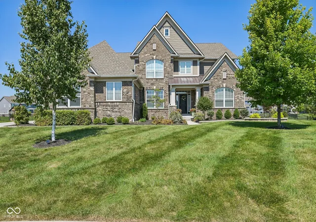 Photo 2 of Sale Pending at 16810 Cabrillio Ct, Westfield, IN 46074 | MLS# 22115160 | Listing updated on 2026-09-04