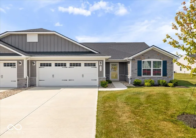 1st image of 175 Jones Ct, Whiteland, IN 46184 | MLS# 22115169