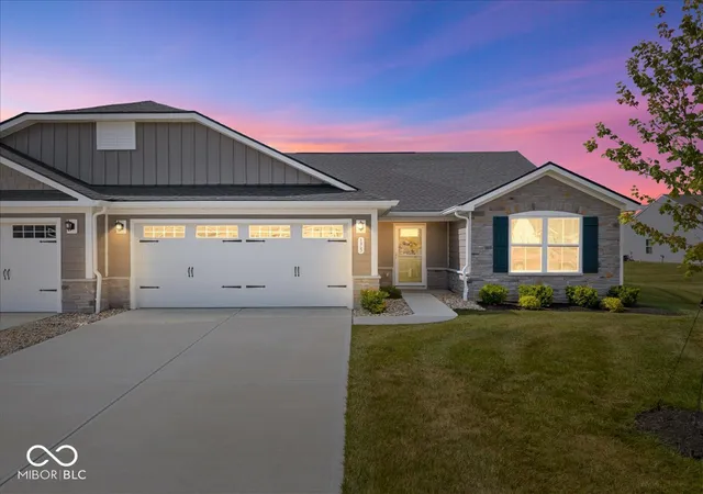 2nd image of 175 Jones Ct, Whiteland, IN 46184 | MLS# 22115169