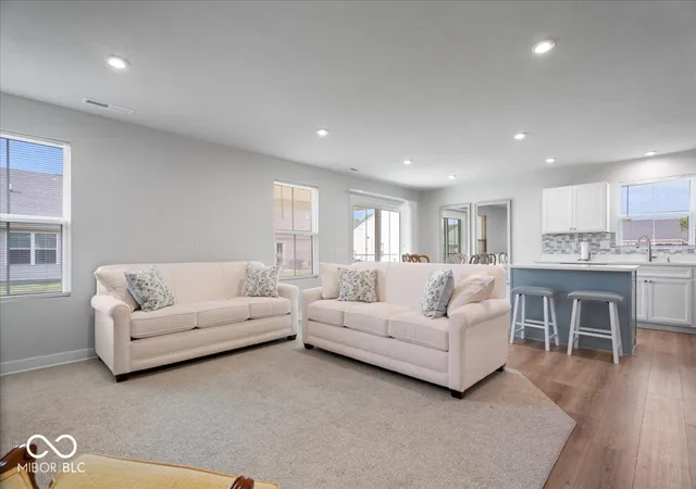 4th image of 175 Jones Ct, Whiteland, IN 46184 | MLS# 22115169