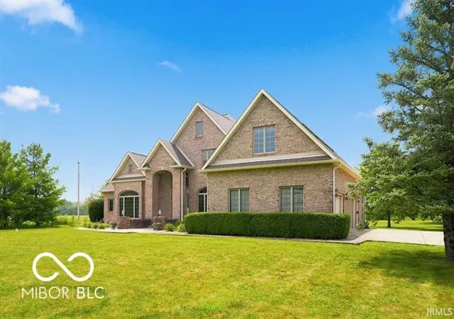 Photo 4 of Single family home for sale at 5601 W County Rd 400 N, Muncie, IN 47304 | MLS# 22115176 | Listing updated on 2026-08-29