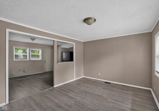 Photo 3 of Single family home for sale at 9508 Baker Ct, Indianapolis, IN 46235 | MLS# 22115194 | Listing updated on 2026-08-14